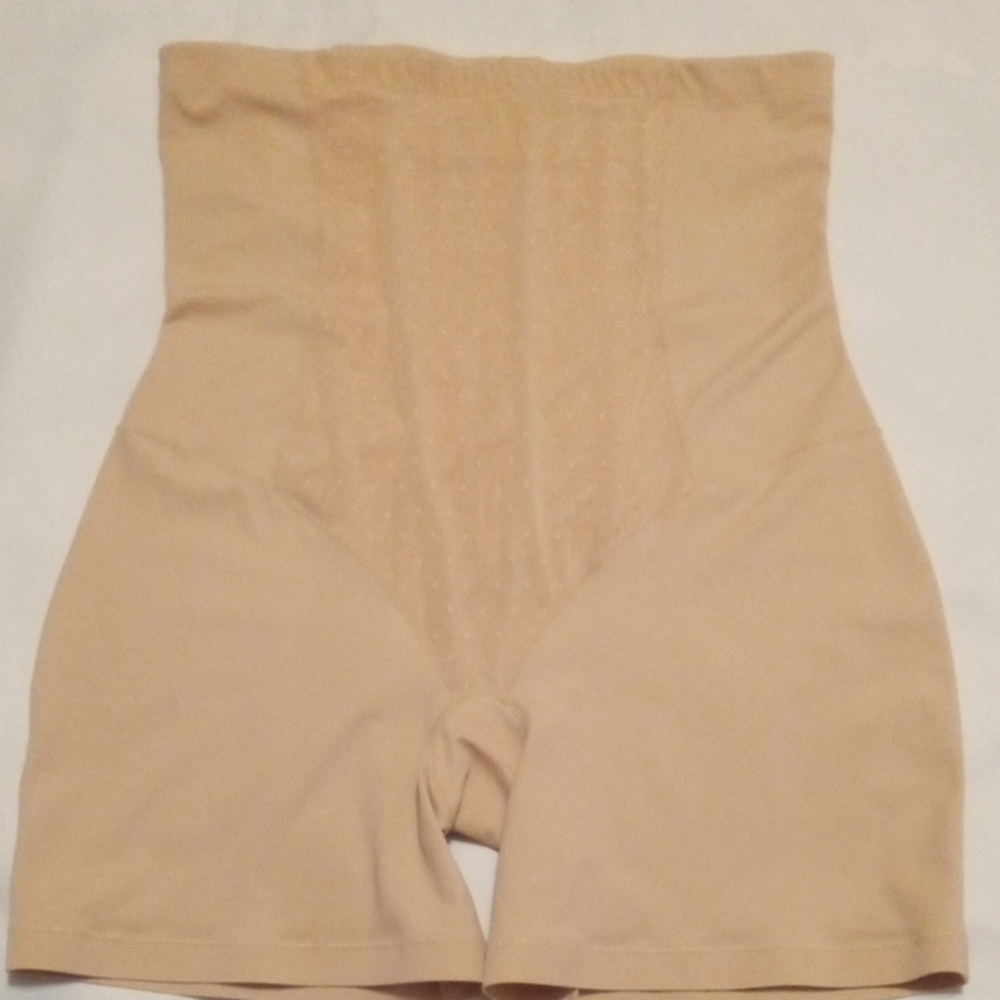 High-Waisted Shapewear Shorts In Beige